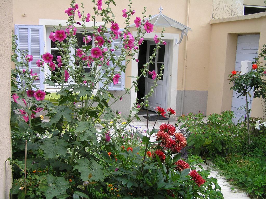 Le Jardin Croix Roussien Apartment Lyon Bagian luar foto